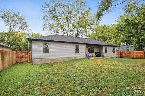 364 Fair St, Centerton, AR 72719 photo 23