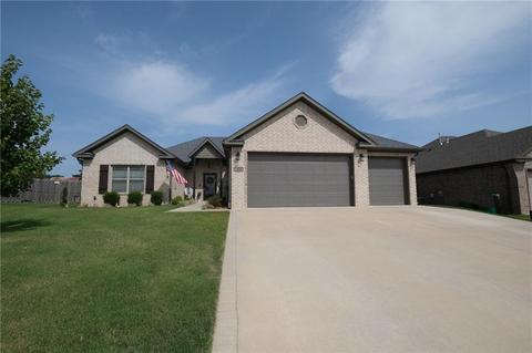 1206 Bradley St, Centerton, AR 72719 photo 1