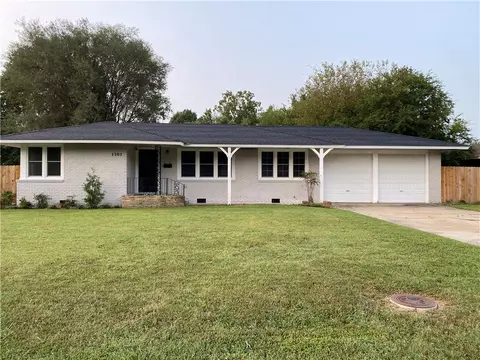 1301 Davis Ave, Springdale, AR 72764 photo 1