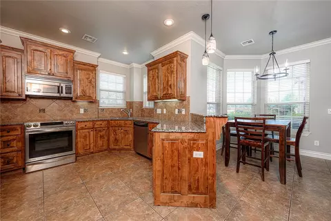 6065 Yosemite Fls, Springdale, AR 72762 photo 4