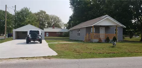 111 Jackson St, Lowell, AR 72745 photo 1