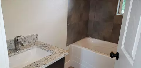 111 Jackson St, Lowell, AR 72745 photo 8