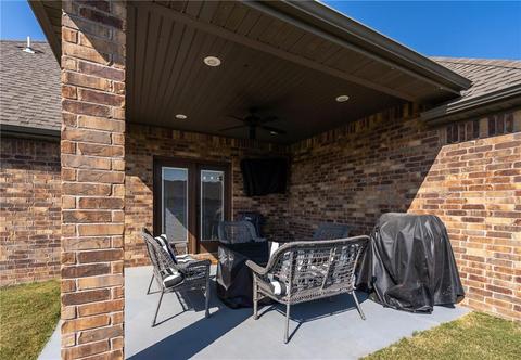 525 Thrush St, Lowell, AR 72745 photo 6