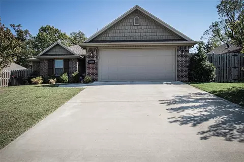 3109 S J St, Rogers, AR 72758 photo 1