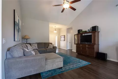 214 Blake Dr, Centerton, AR 72719 photo 5