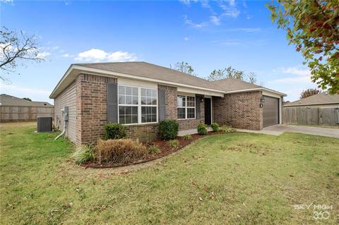 820 Meadowridge Ct, Centerton, AR 72719 photo 2