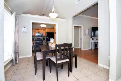 601 Ash St, Lowell, AR 72745 photo 4
