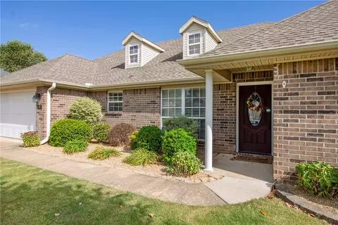 601 Ash St, Lowell, AR 72745 photo 2