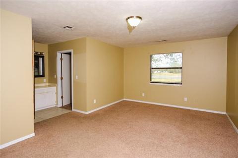 935 E Main St, Gentry, AR 72734 photo 10