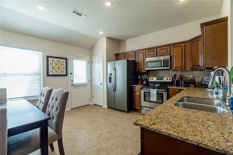 305 Driftwood St, Lowell, AR 72745 photo 7