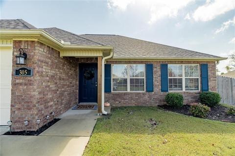305 Driftwood St, Lowell, AR 72745 photo 2