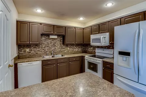 2691 Fruit Tree Ave, Springdale, AR 72764 photo 9