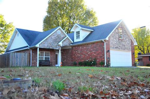 2409 Mcray Ave, Springdale, AR 72762 photo 2