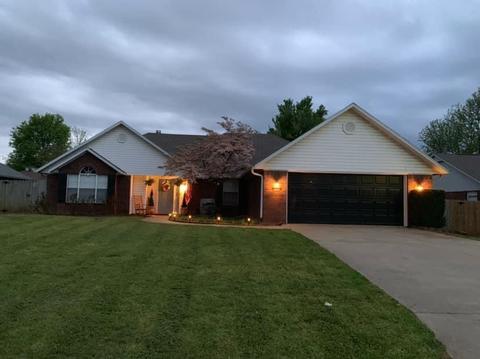 120 Bluff Dr, Lowell, AR 72745 photo 1