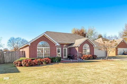 4414 Warwick Cv, Springdale, AR 72762 photo 2