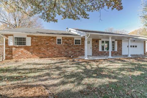 2606 Eidson St, Springdale, AR 72762 photo 2
