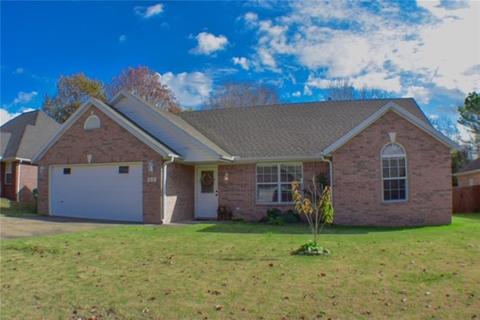 211 Blake Dr, Centerton, AR 72719 photo 1