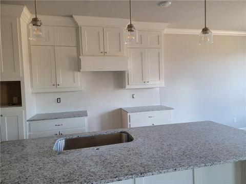 940 E Skyline Loop, Centerton, AR 72719 photo 9