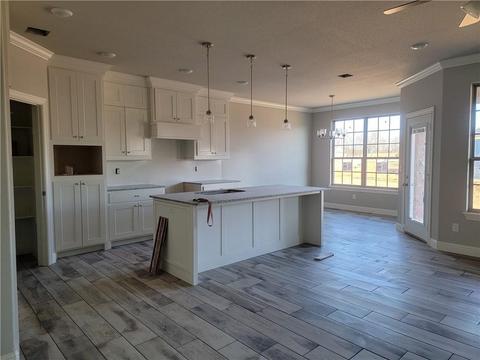 940 E Skyline Loop, Centerton, AR 72719 photo 5