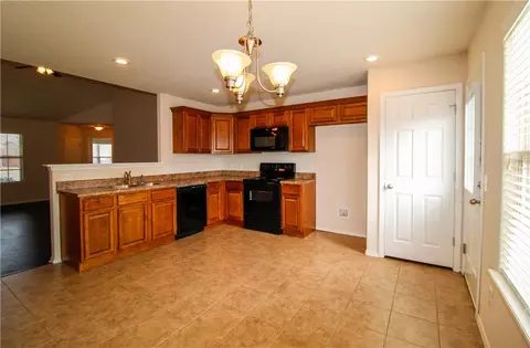 521 Spur Ln, Centerton, AR 72719 photo 7