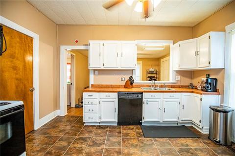 703 Center Ave, Springdale, AR 72764 photo 6