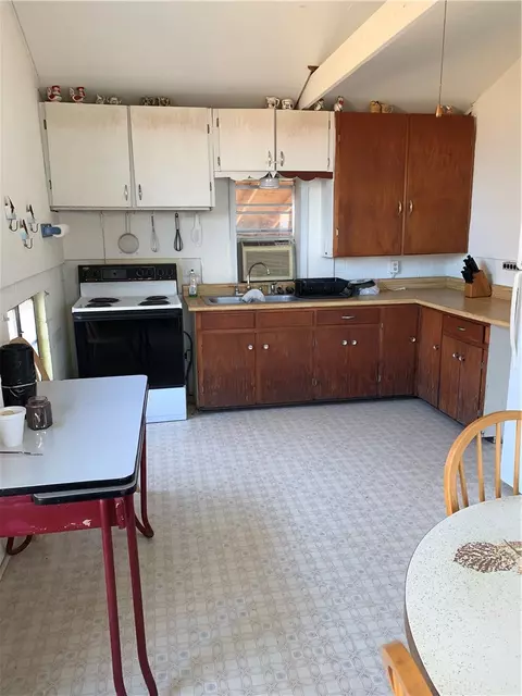 55825 E 319 Trl, Jay, OK 74346 photo 2