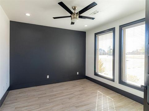 2910 Laurel Cir, Centerton, AR 72719 photo 8