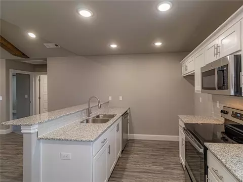 507 E Wire Ridge Dr, Rogers, AR 72758 photo 6