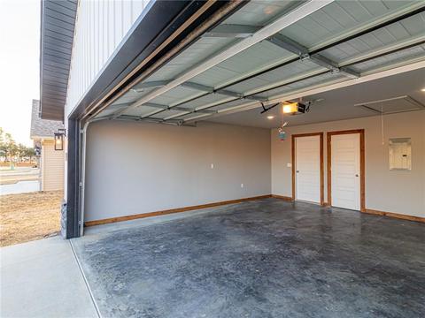 609 E Wire Rdg, Rogers, AR 72758 photo 5