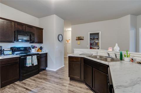 1620 Edinburgh Dr, Centerton, AR 72719 photo 8
