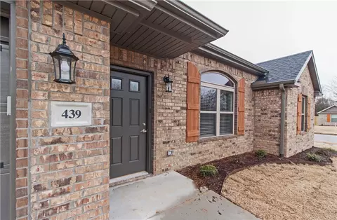 439 Wagon Trl, West Fork, AR 72774 photo 3