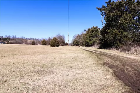 20649 Strickler Rd, West Fork, AR 72774 photo 3