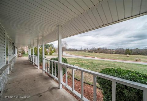 17857 Broadview Dr, Springdale, AR 72764 photo 2