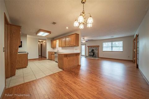 17857 Broadview Dr, Springdale, AR 72764 photo 8
