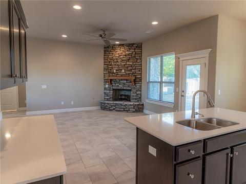 103 Alexandra Loop, Elkins, AR 72727 photo 8