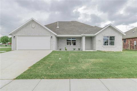 103 Alexandra Loop, Elkins, AR 72727 photo 1