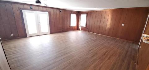 736 Holcomb St, Springdale, AR 72764 photo 9