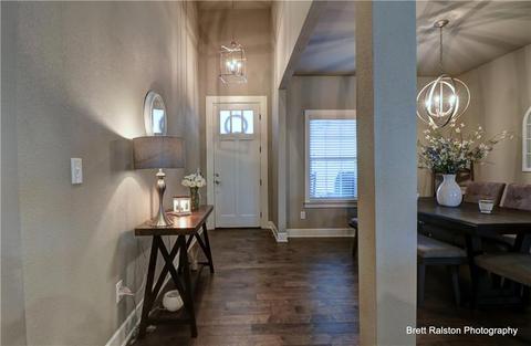 1021 Silver Maple St, Centerton, AR 72719 photo 5