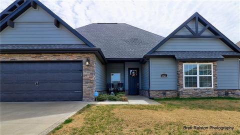 1021 Silver Maple St, Centerton, AR 72719 photo 4