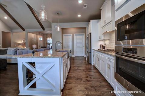1021 Silver Maple St, Centerton, AR 72719 photo 12