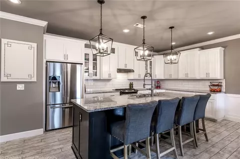 128 E Glendale Ln, Rogers, AR 72758 photo 9