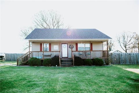 202 Summit St, Exeter, MO 65647 photo 2