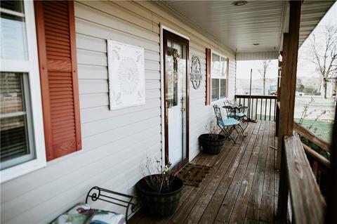 202 Summit St, Exeter, MO 65647 photo 3