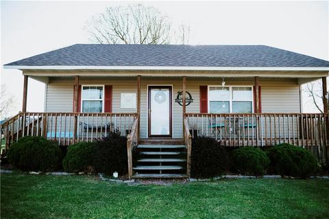 202 Summit St, Exeter, MO 65647 photo 1