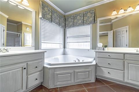 331 Chantilly, Springdale, AR 72764 photo 7