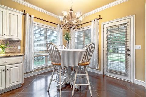 331 Chantilly, Springdale, AR 72764 photo 5
