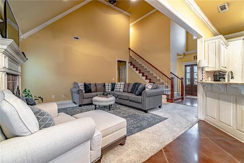 331 Chantilly, Springdale, AR 72764 photo 4