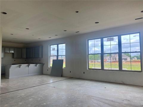 1176 Lyon Loop, Springdale, AR 72764 photo 4