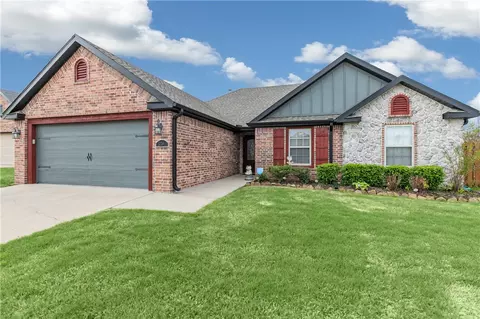 5591 Peyton Pl, Springdale, AR 72762 photo 1