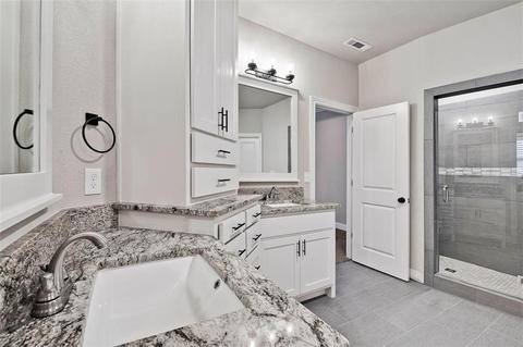 1007 Red Oak Loop, Springdale, AR 72762 photo 18
